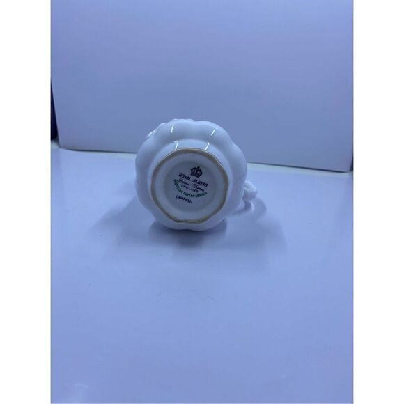 VINTAGE ROYAL ALBERT SCOTTISH TARTAN CAMPBELL BONE CHINA CREAM - Picture 6 of 6